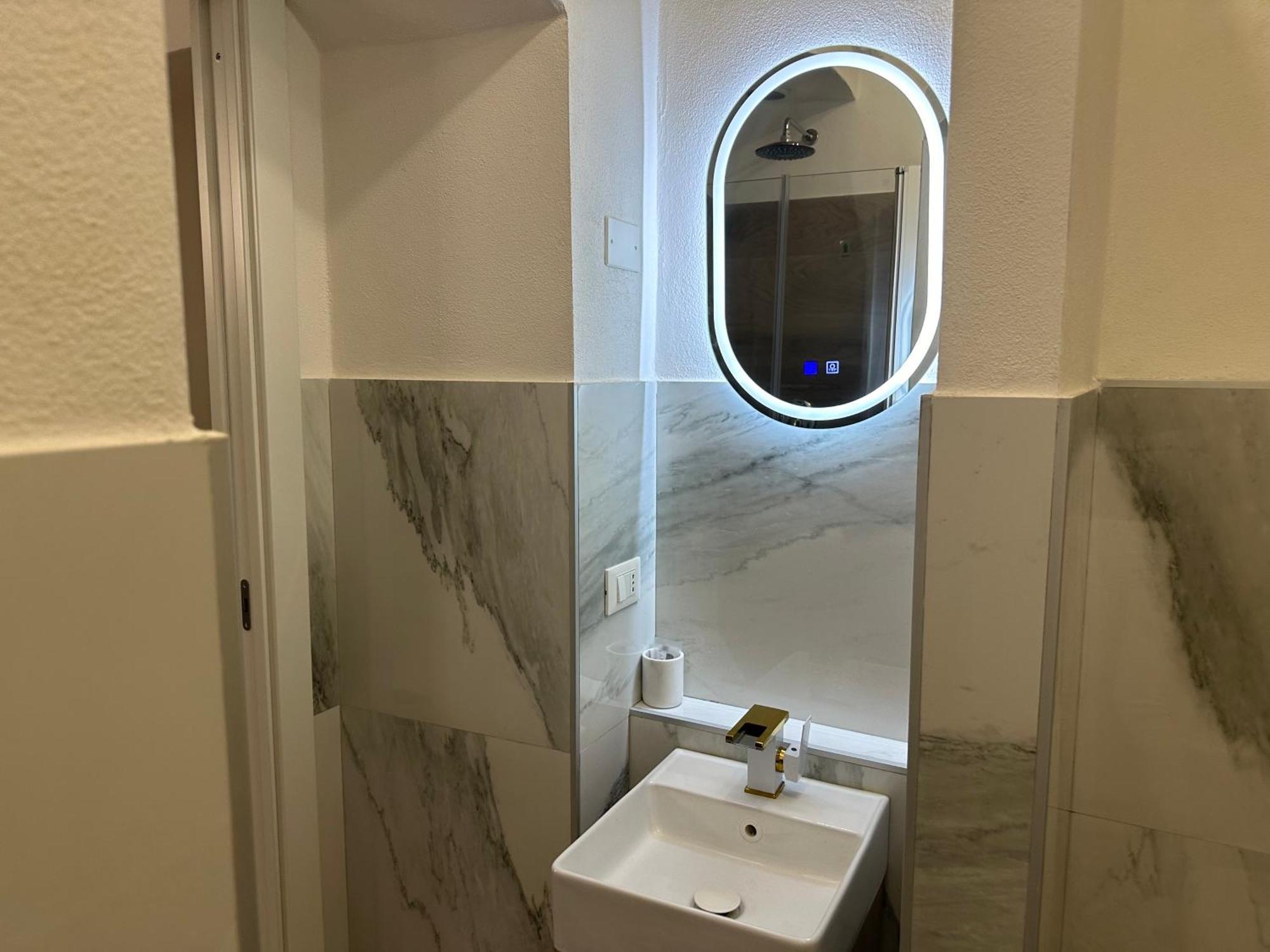 La Spezia Centrale 5 Terre White House Apartment ภายนอก รูปภาพ